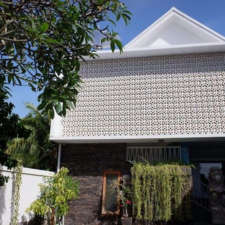 Pemondokan Pratama Nusa Dua  Exteriér fotografie